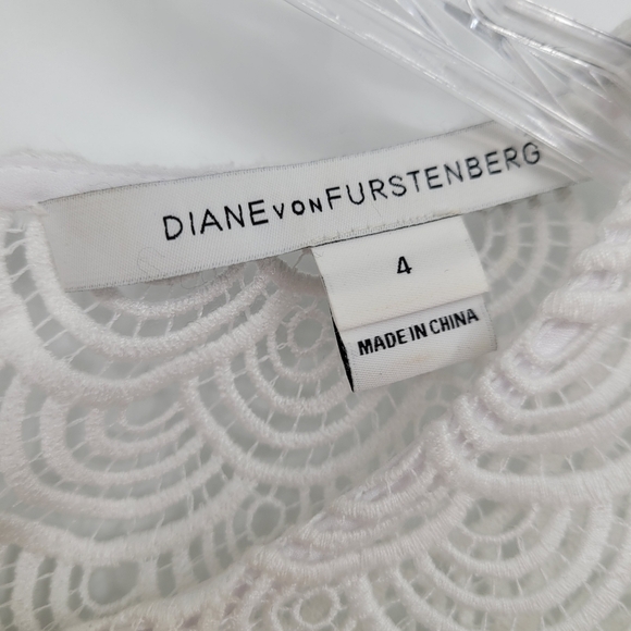 DIANE von Furstenberg Guipure lace scalloped short sleeve top size 4 - Picture 5 of 10